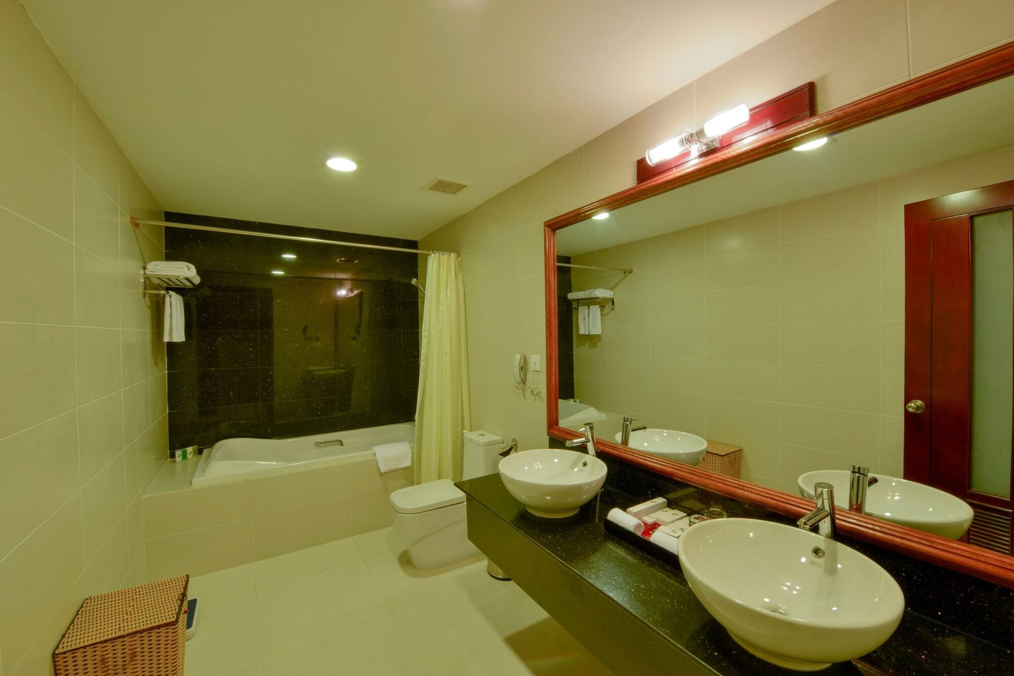 Sapaly Lao Cai City Hotel Exterior photo