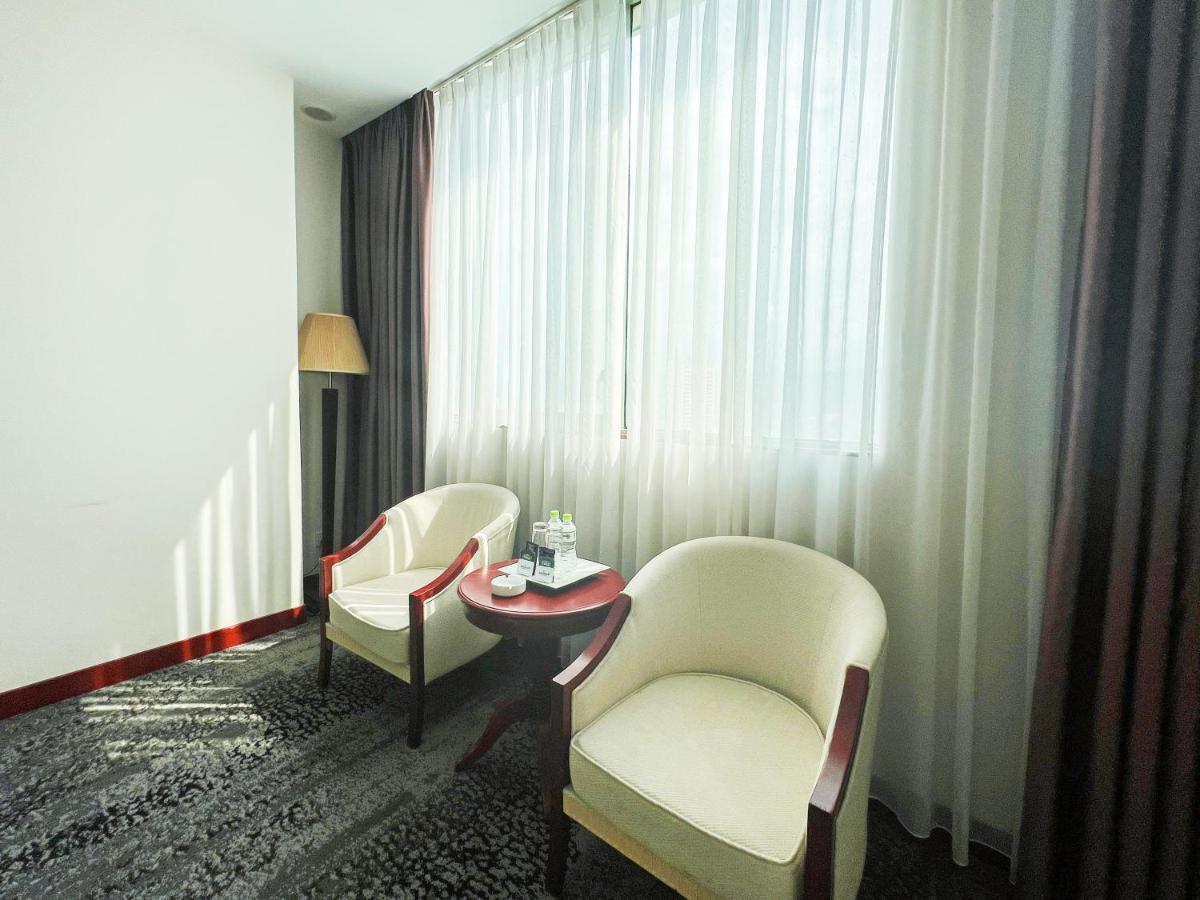 Sapaly Lao Cai City Hotel Exterior photo